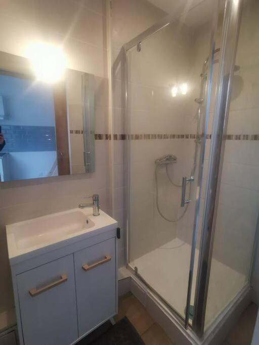 Smart House Airport Cdg, Asterix Apartment Louvres Екстериор снимка